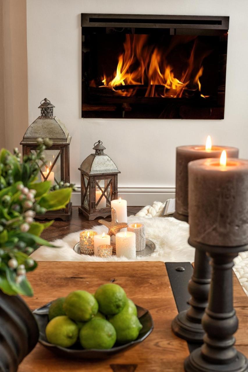 Scandinavian Style Of Lux In Apartment *