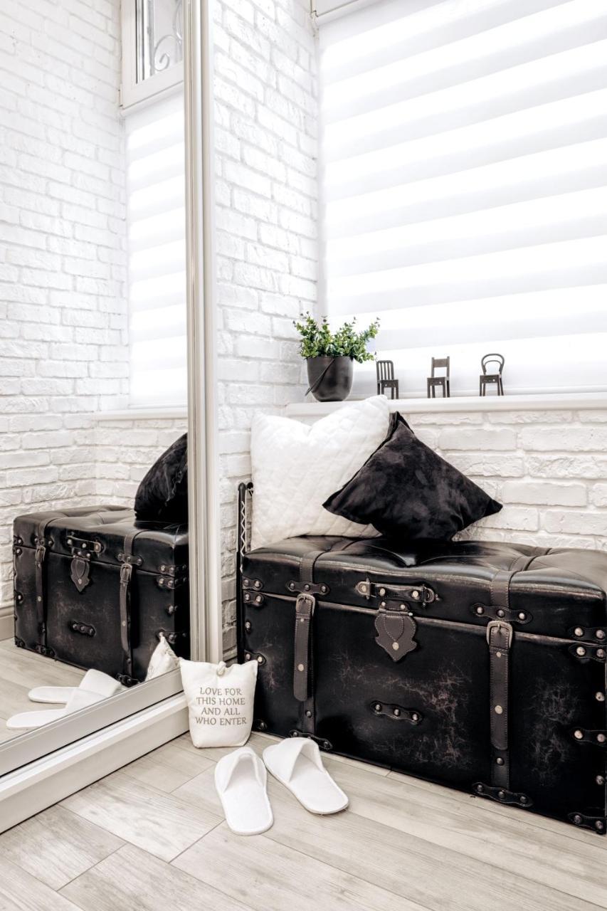 Scandinavian Style Of Lux In Apartment *